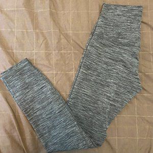Lululemon Aligns 25"